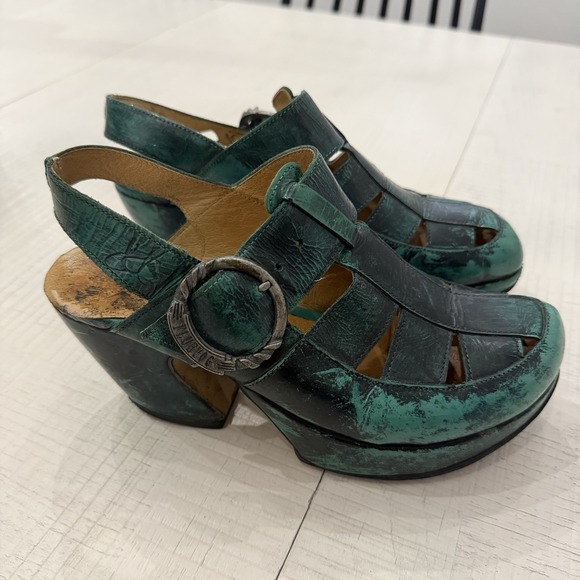 John Fluevog Shoes - John Fluevog Prepare Leader Size 7 Platform Green Black Chunky Leather Mary Jane